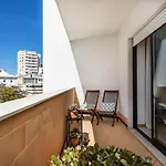 Apartament Downtown Poet's *